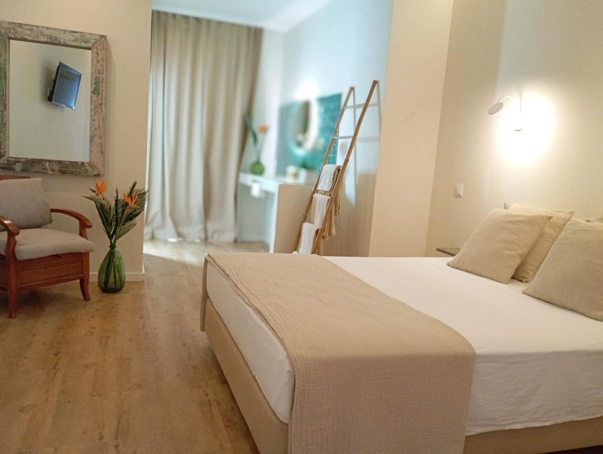 لاغوس Santa Cruz - B&B المظهر الخارجي الصورة